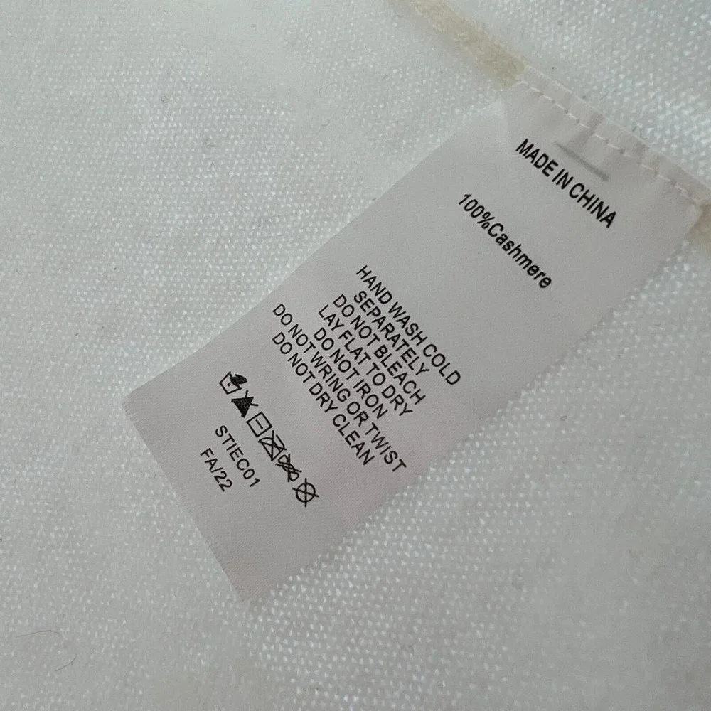 Quince Women’s Ivory Mongolian Cashmere Sweater Tee Short Sleeve sz M NWT Soft - Picture 5 of 6